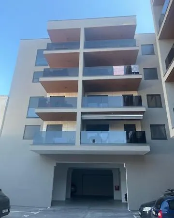 Apartment Noovi - With Private Parking *