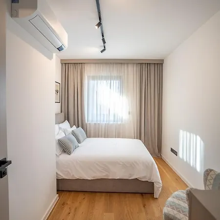 Apartment Noovi - With Private Parking *