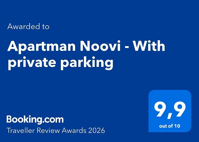 Noovi - With Private Parking 普拉